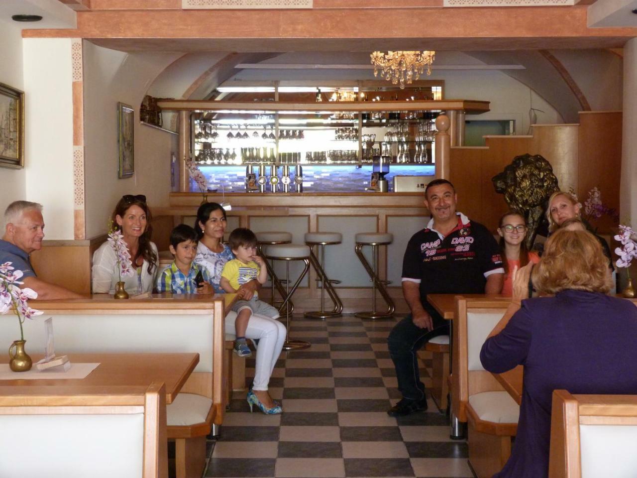 Hotel-Restaurant Zum Donaueck Mauthausen Exteriér fotografie